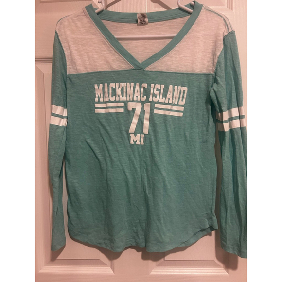 Le Women’s Turquoise “Mackinac Island” Long-sleeve Graphic Tee Sz. Small - Picture 3 of 6